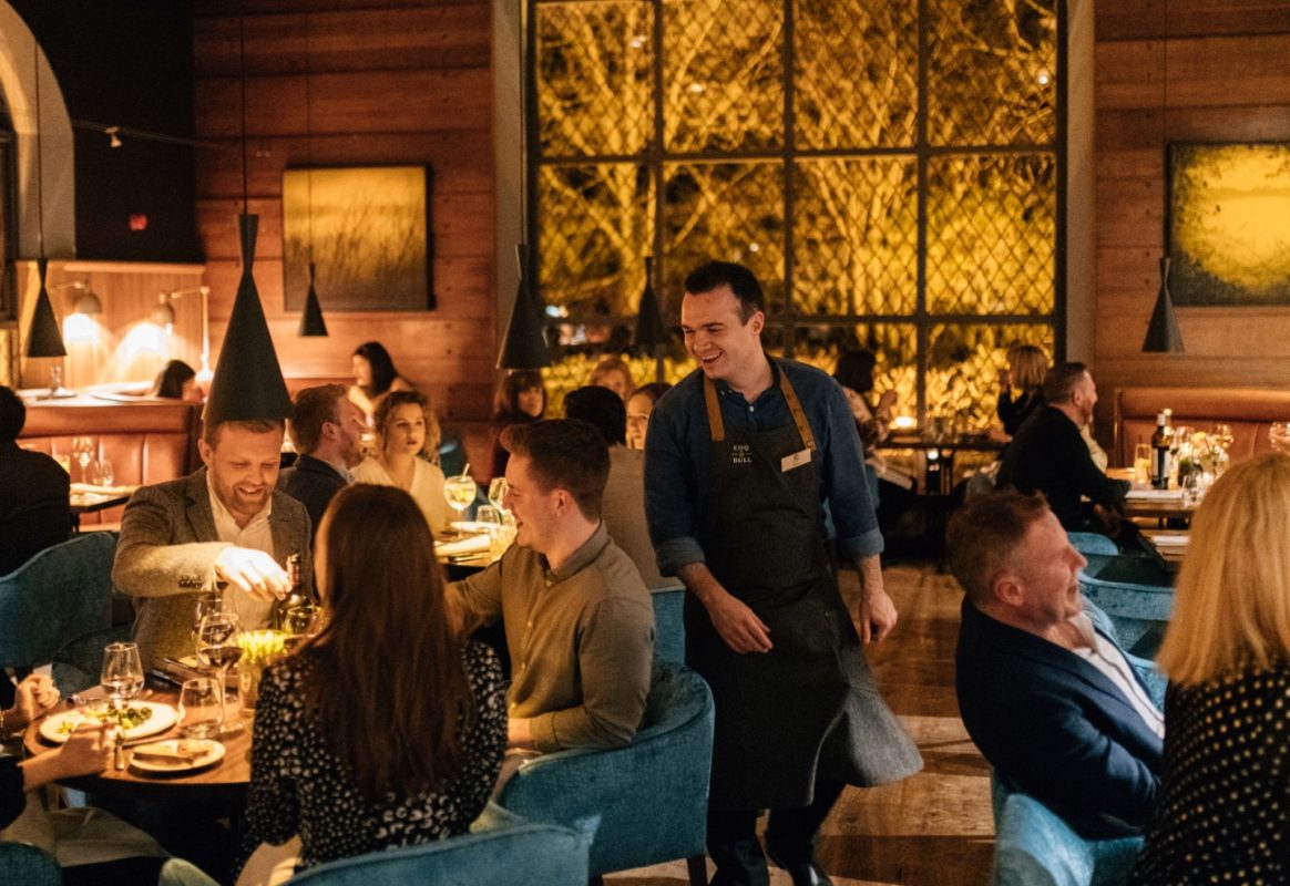 Moments Dining
