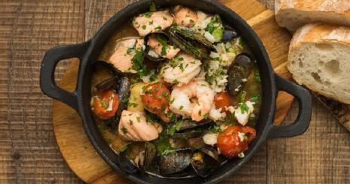 10 Traditional Foods You Must Try in… | Clandeboye Lodge Hotel