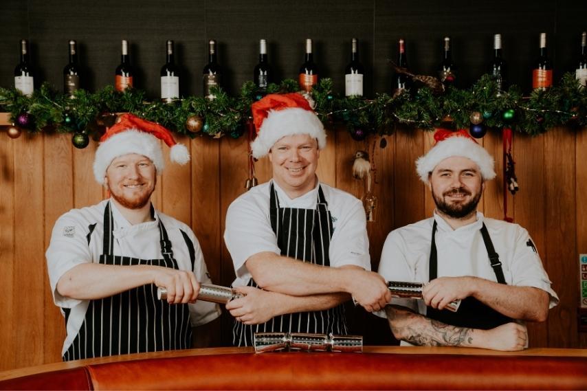 Coq and bull gallery christmas 1