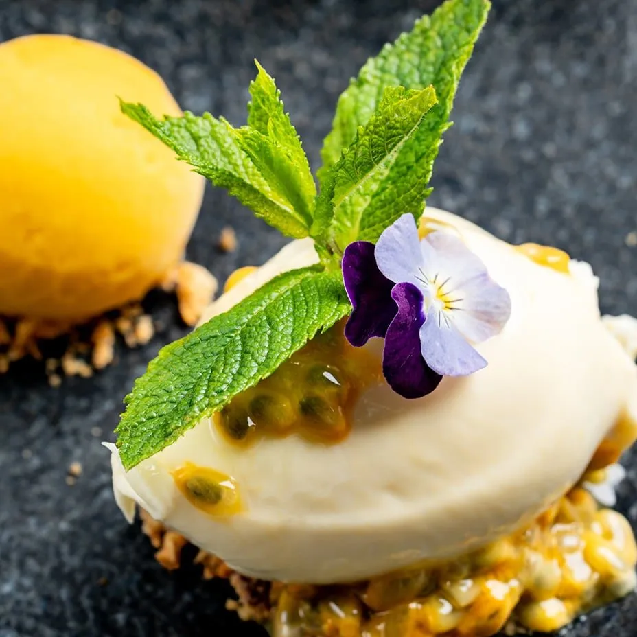 Dessert menu grid item