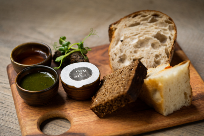 Coq bull breads