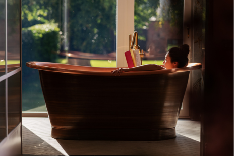 https://clandeboyelodge.s3-assets.com/offer-thumbnails/Ultra-luxe-Suite-Package.png